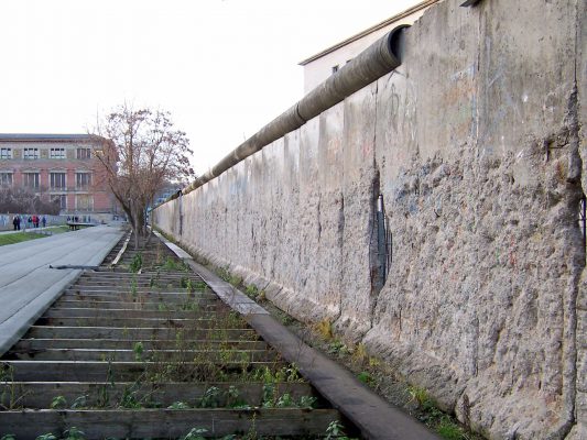 55 Jahre Bau der Berliner Mauer – Ein Monument der Bürokratie