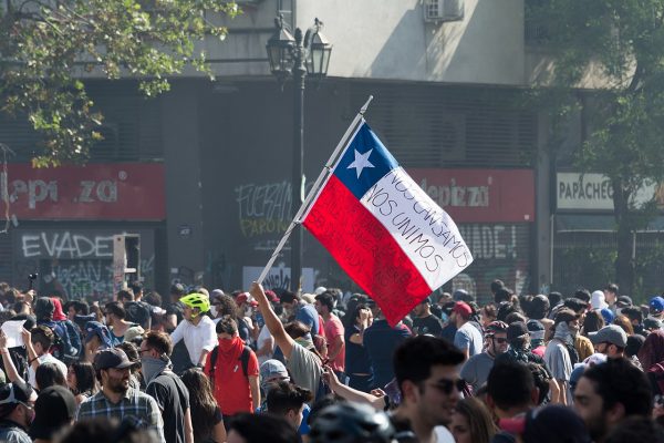 A la juventud revolucionaria de Chile!